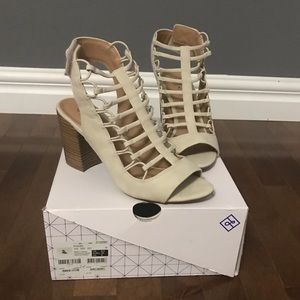 Call it spring sandals
